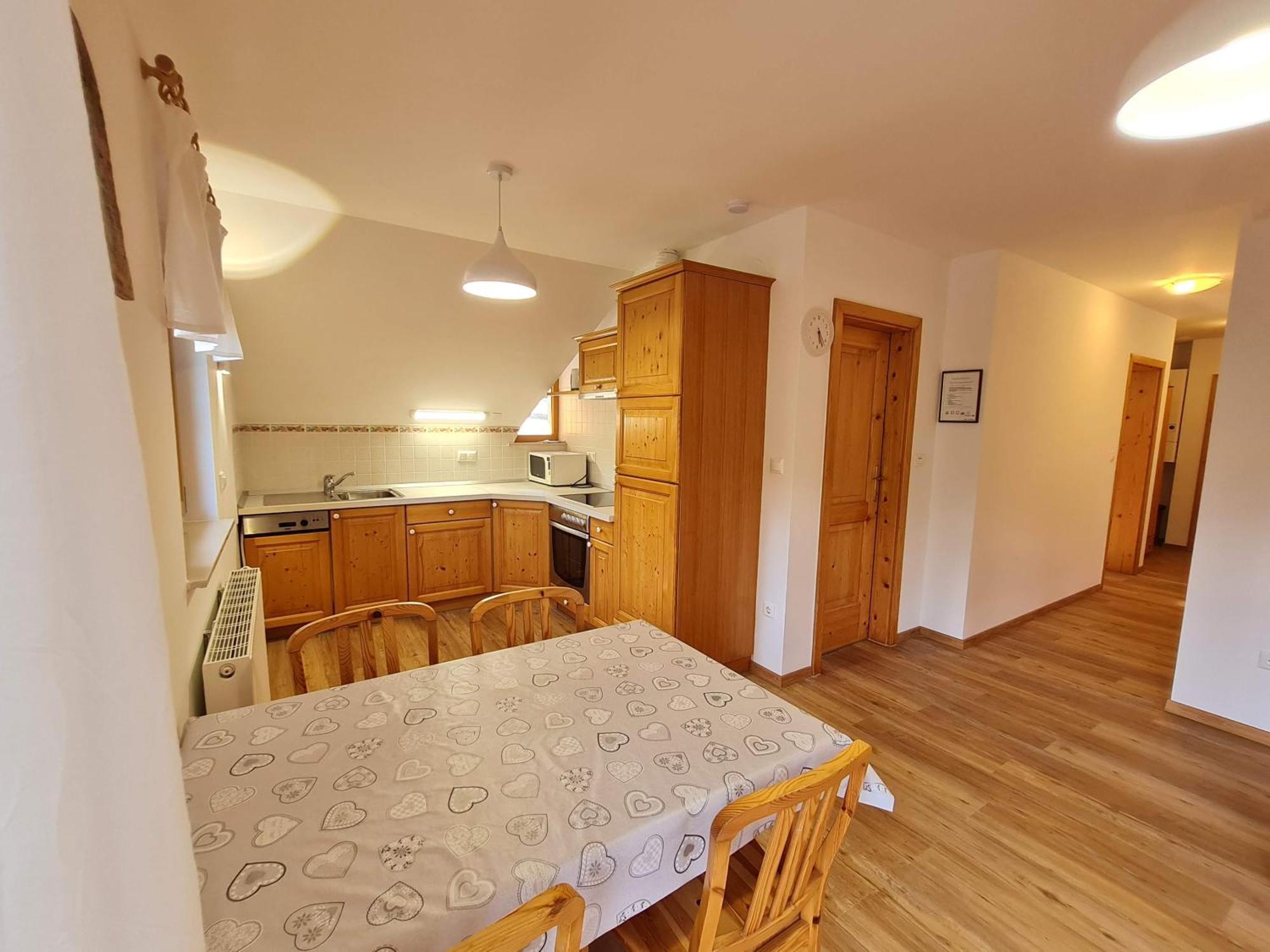 Apartments Karmen Rateče Екстериор снимка