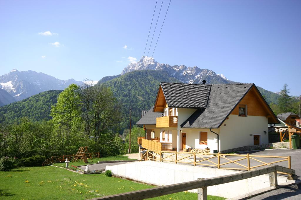 Apartments Karmen Rateče Екстериор снимка