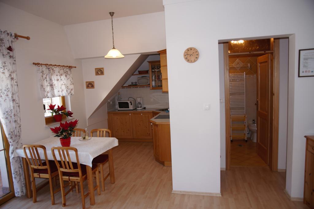 Apartments Karmen Rateče Екстериор снимка