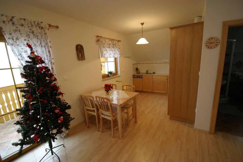 Apartments Karmen Rateče Екстериор снимка